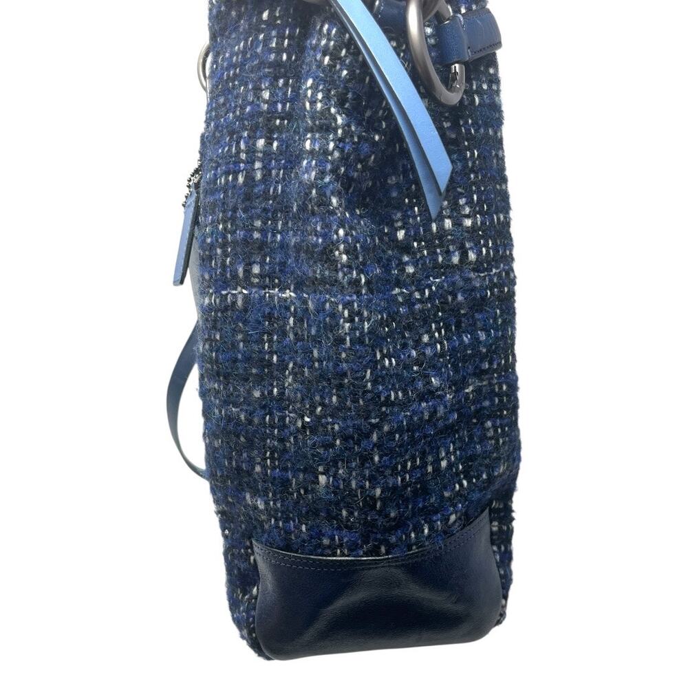 RARE Coach Chelsea Bouclé Mersin Tweed Shoulder Tote Navy Blue Style 17813 $398 - Picture 9 of 12